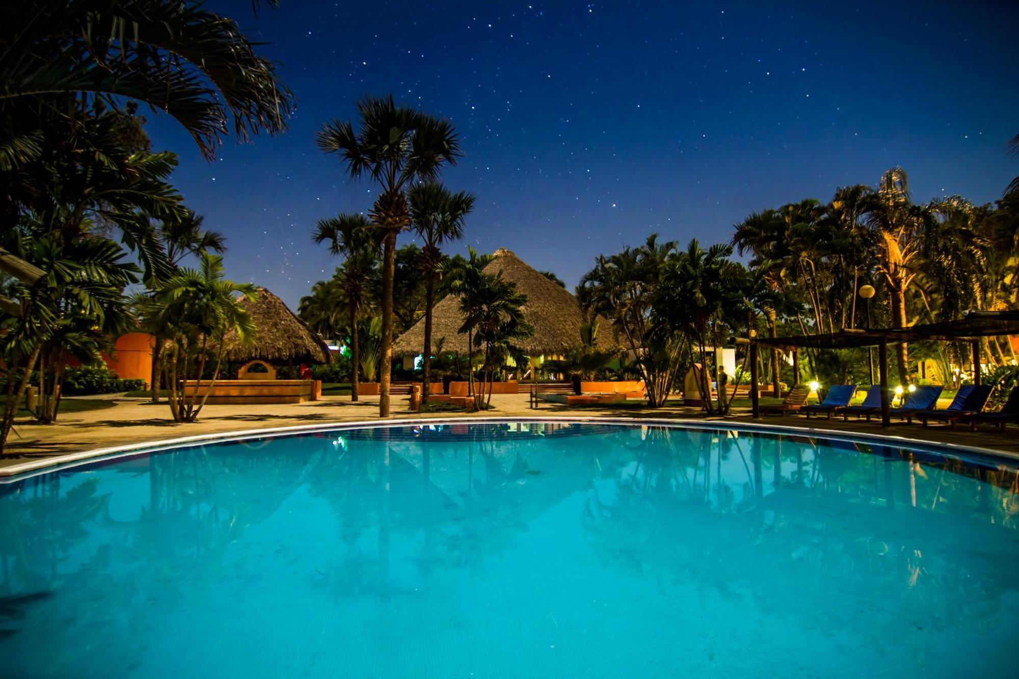 Hotel Soleil Pacifico Chulamar المظهر الخارجي الصورة