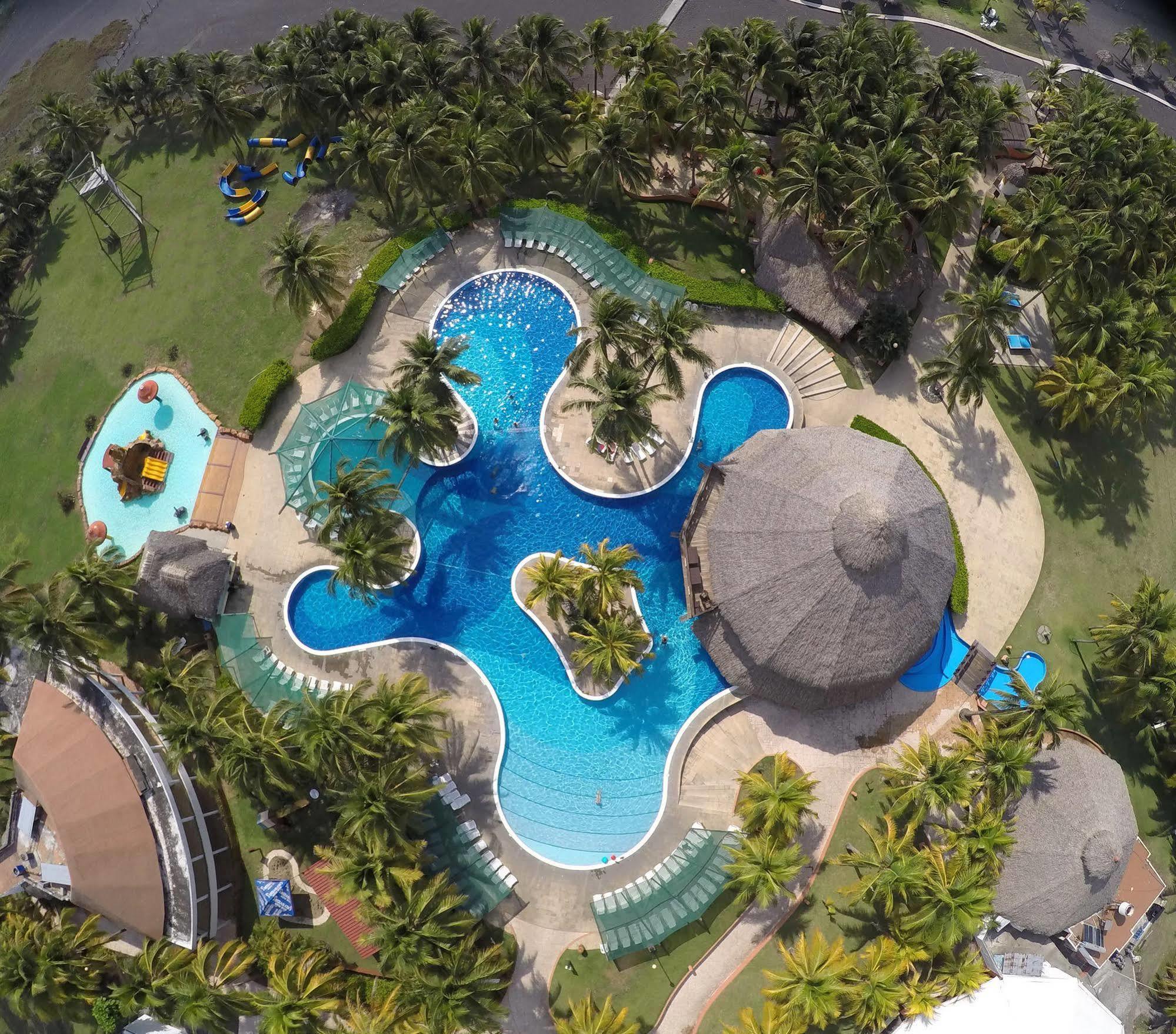 Hotel Soleil Pacifico Chulamar المظهر الخارجي الصورة